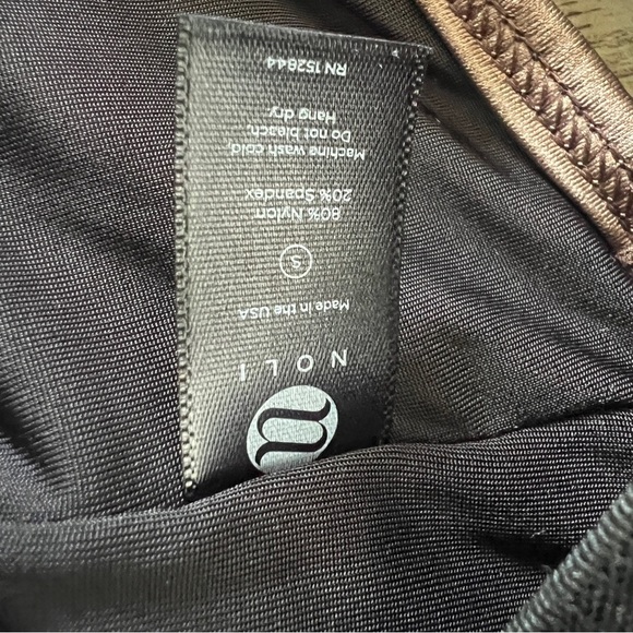 Noli Yoga Jolie Liquid Jolie Sports Bra and Liquid Legging in Cafe - Picture 7 of 7